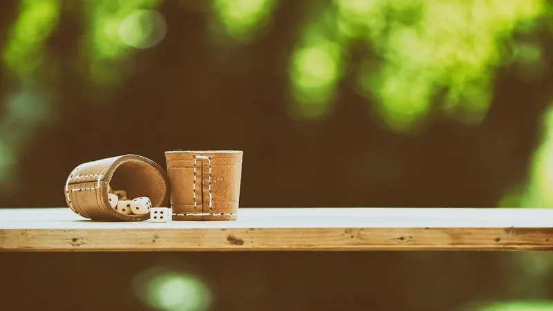 Đăng Ký tisobanca Nhận Thưởng 2026 | dice,  dice cup,  happiness,  gambling,  gesellschaftsspiel,  dice,  dice,  dice,  dice,  dice,  dice cup,  gambling,  gambling